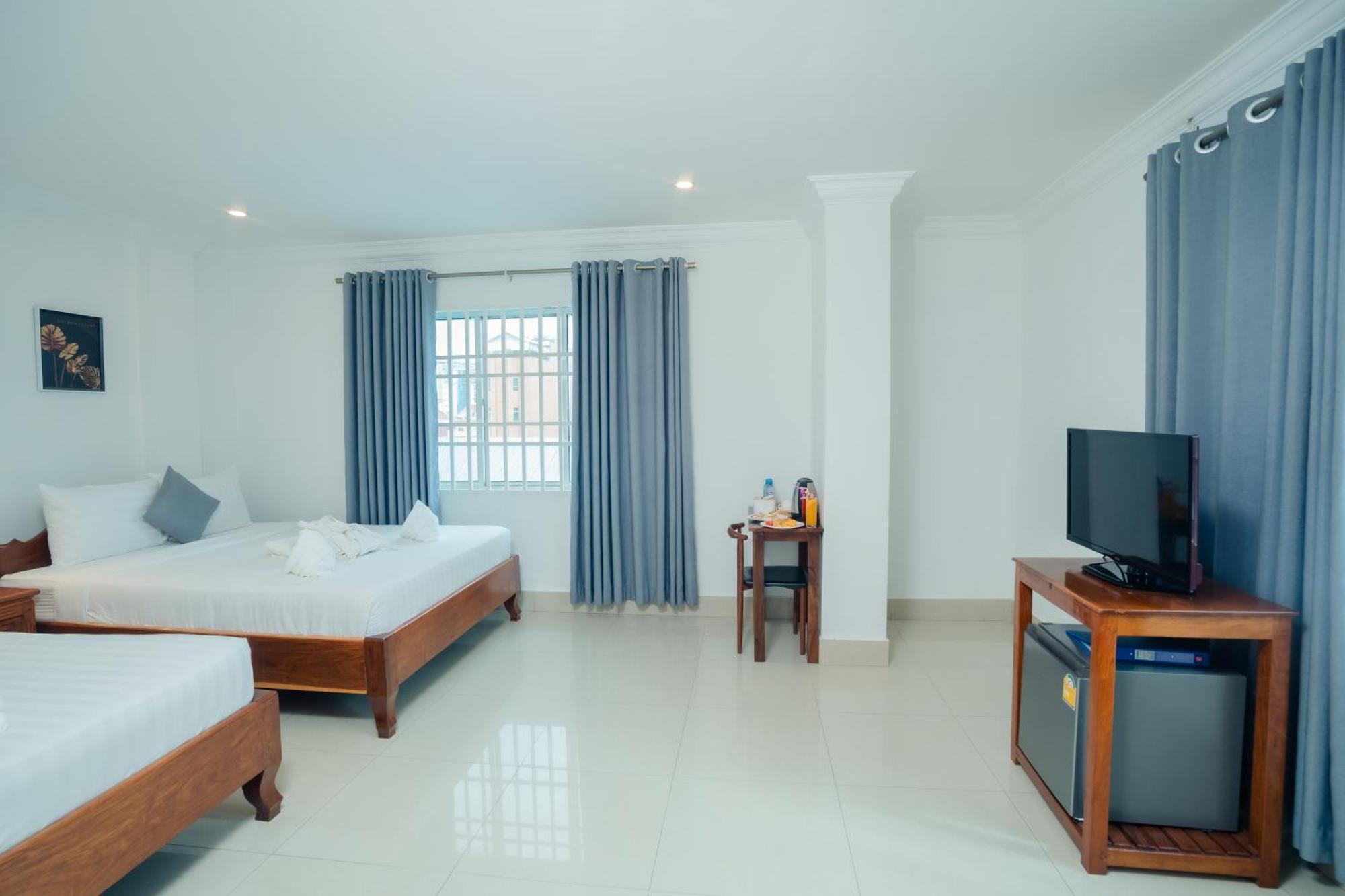 White Corner Hotel Phnom Penh Exteriör bild